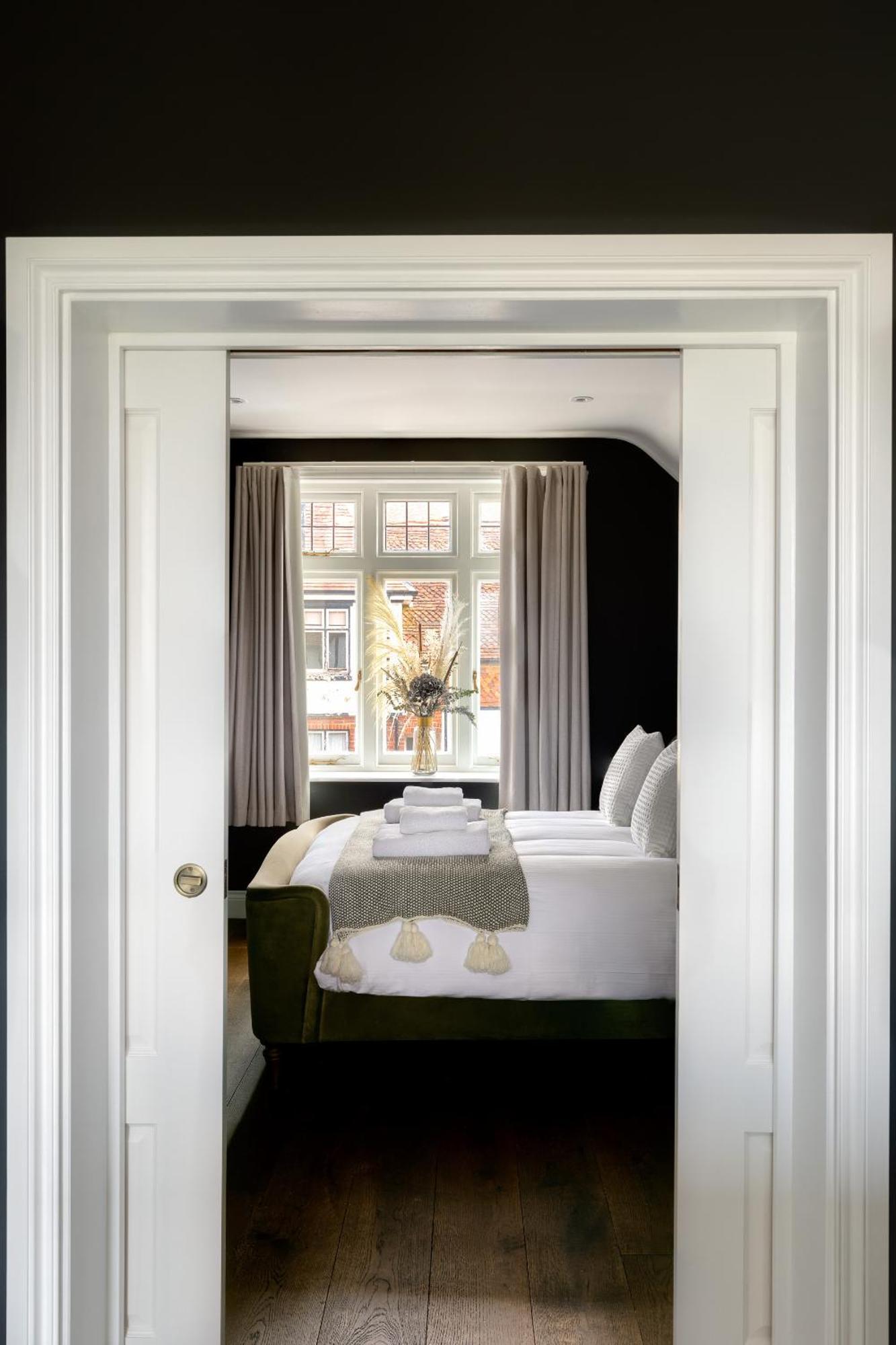 The White Hart Wadhurst Ngoại thất bức ảnh